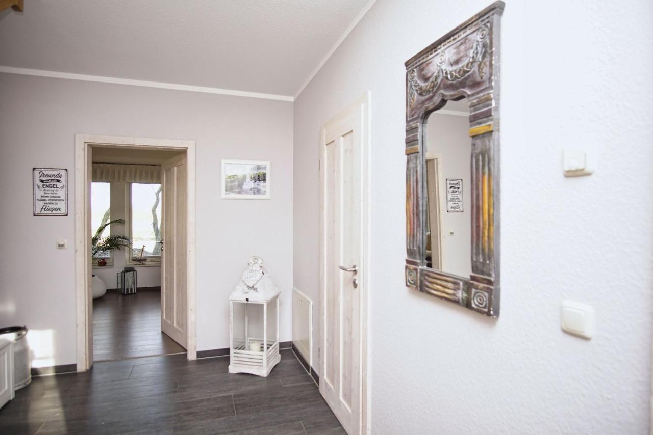 Komfortables Haus Mit Kamin, Sauna, Garten, Terrasse - Ferienhaus Sternschnuppe Wiek auf Rügen 외부 사진